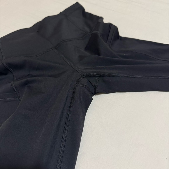 Lululemon Fast and Free leggings 25” - Picture 8 of 10